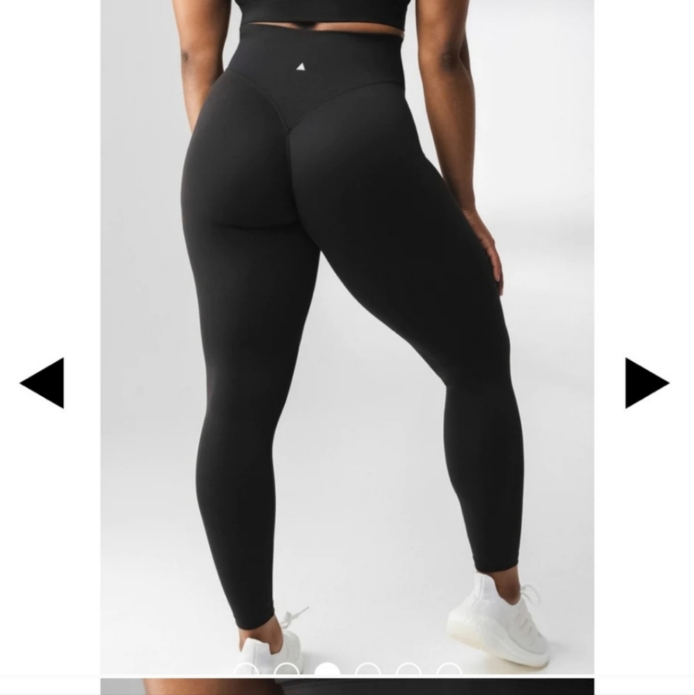 Balance leggings black size small
